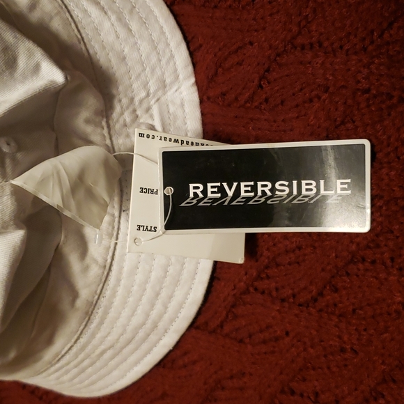 Reversible Bucket Hat - Picture 3 of 6